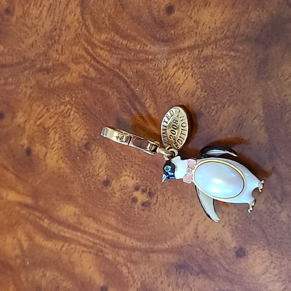 Juicy Couture 2008 limited edition penguin charm